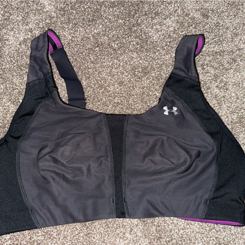 Large Under Armour Heat Gear Sports Bra